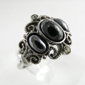 1972 Midnight Splendor Victorian Avon triple hematite Statement ring